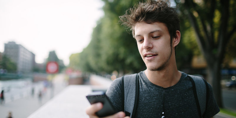 How To Handle The Most Common Texting Scenarios With Women | Kate ...
